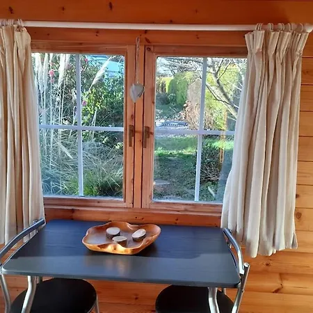 Delightful Log Apartment *