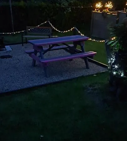Delightful Log , With Sauna Apartment Coolnacon